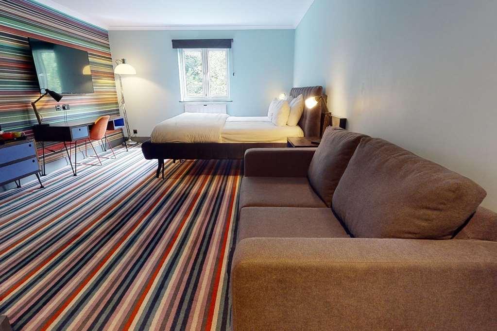 Village Hotel Cardiff Kamer foto